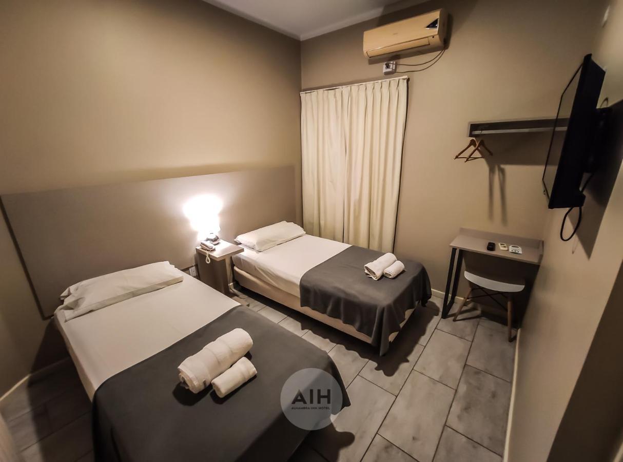 Hotel Alhambra San Juan Extérieur photo